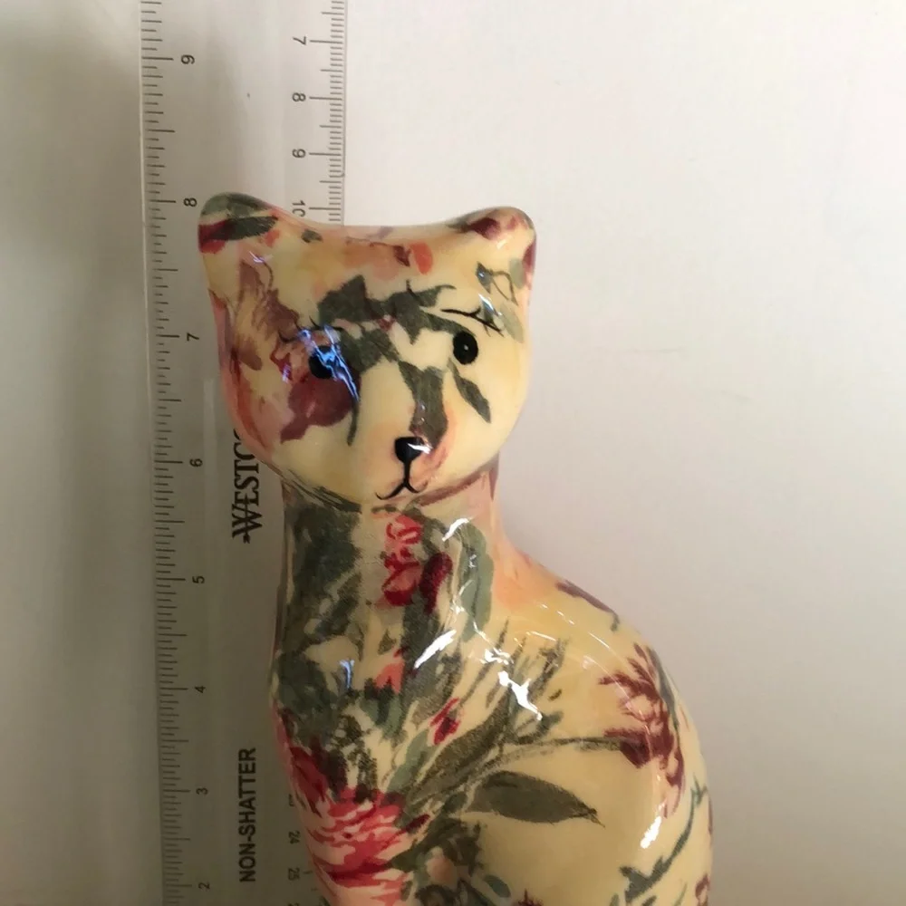 Cat Figurine’s and Magnet - Picture 10 of 16
